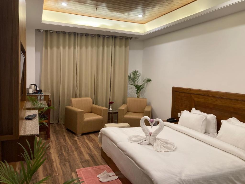 Hotel Namastasya Solan Exteriér fotografie